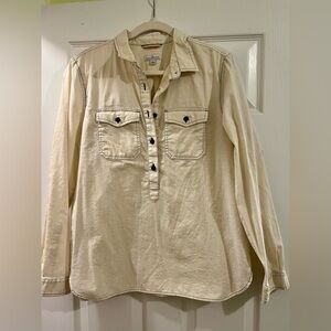 LL Bean Women's Signature Woven Popover in size L in Antique White